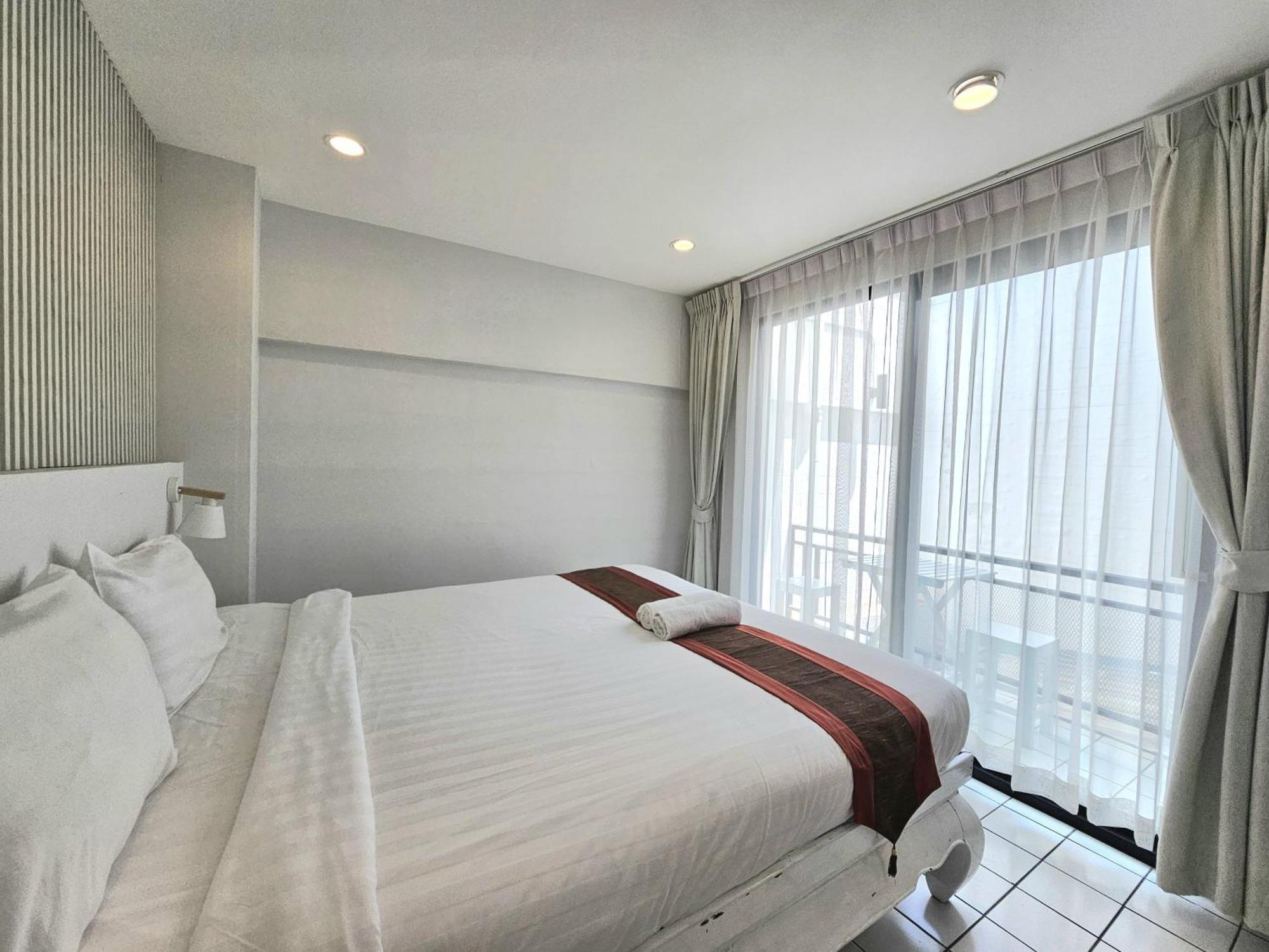 39 Living Pattaya Villa Luaran gambar