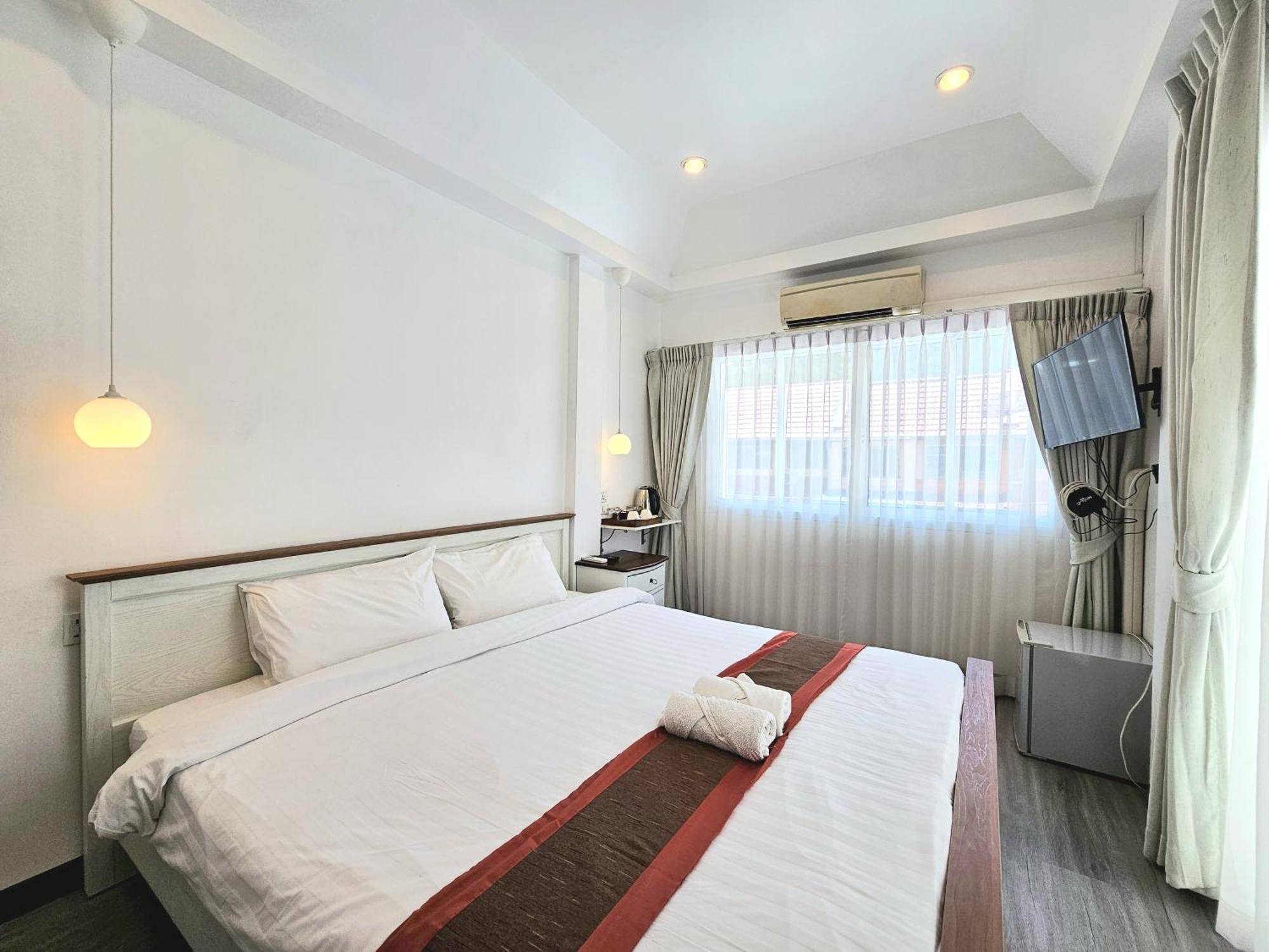 39 Living Pattaya Villa Luaran gambar