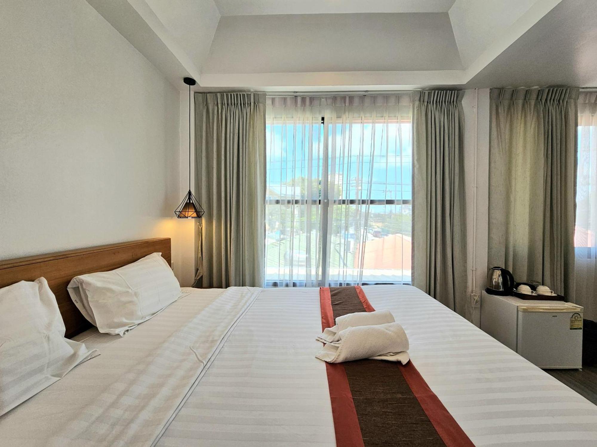 39 Living Pattaya Villa Luaran gambar