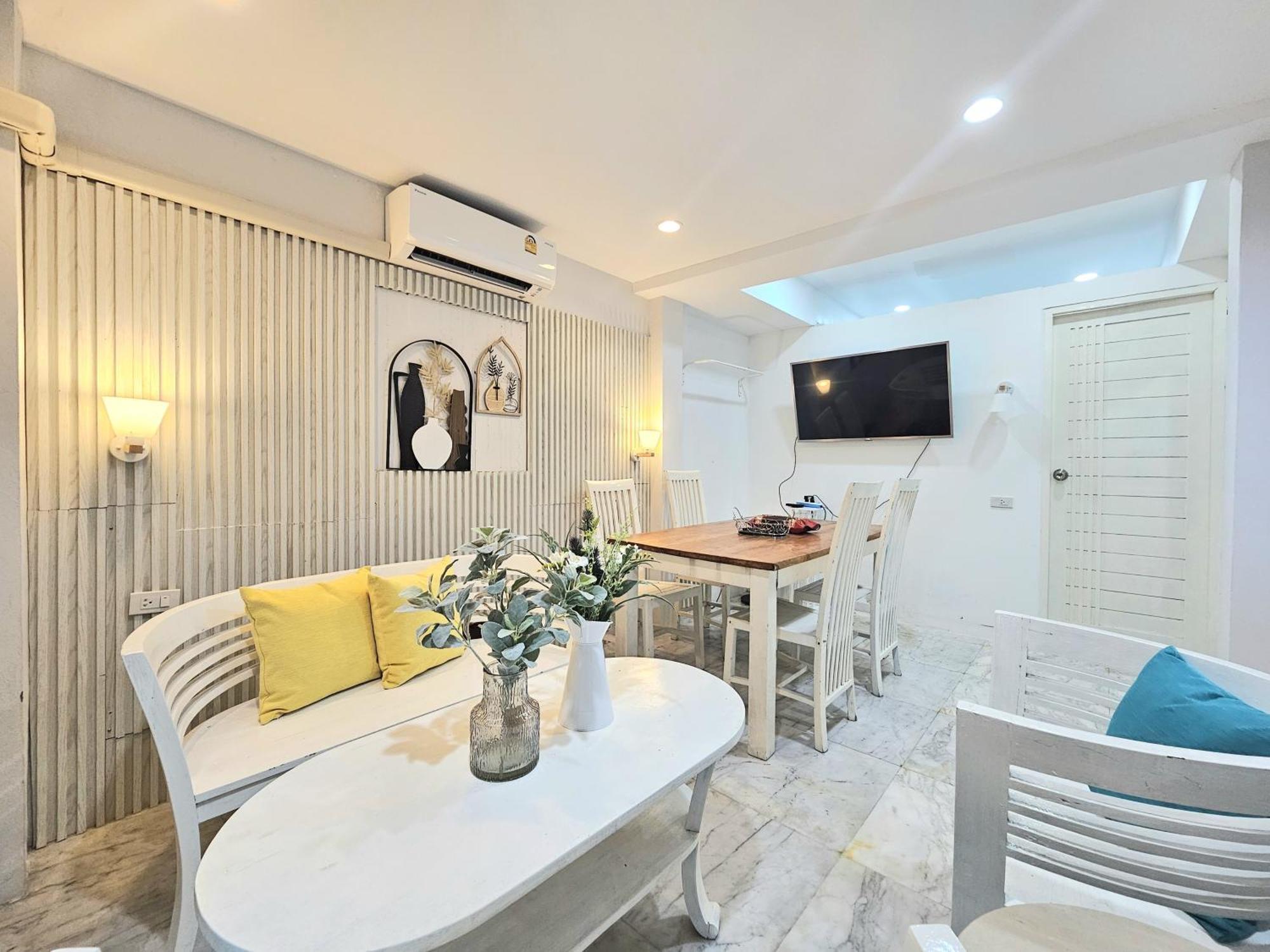 39 Living Pattaya Villa Luaran gambar