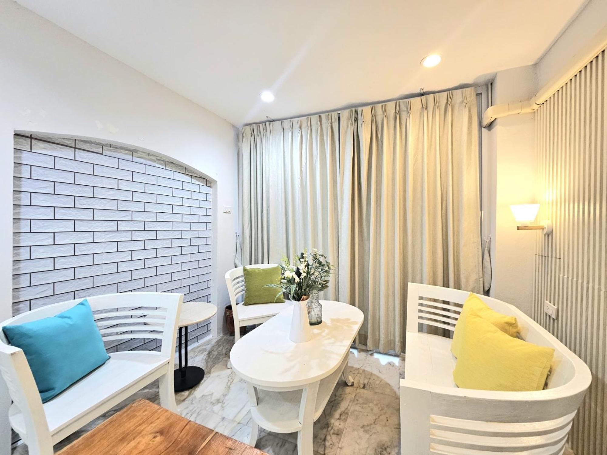 39 Living Pattaya Villa Luaran gambar