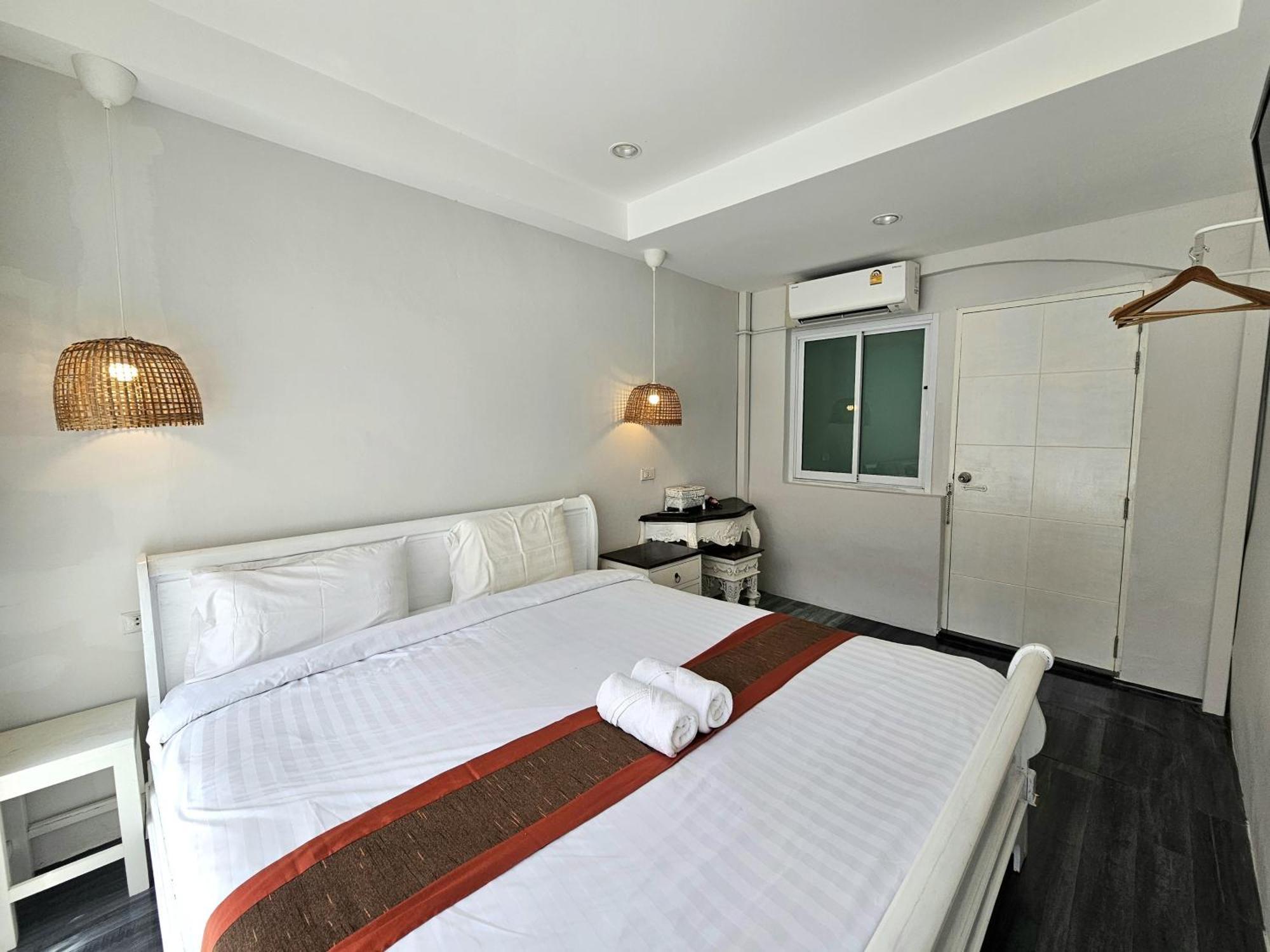 39 Living Pattaya Villa Luaran gambar
